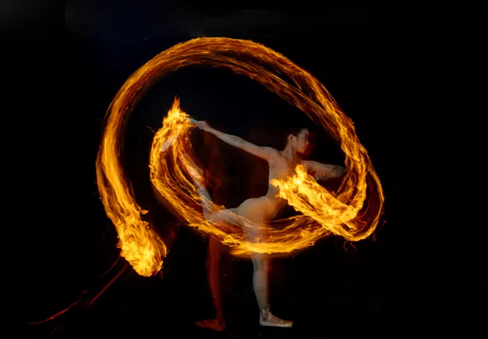 Truong, Van Tran: Tanz mit dem Feuer