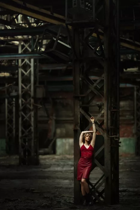 Arhire, Raluca: Industrial