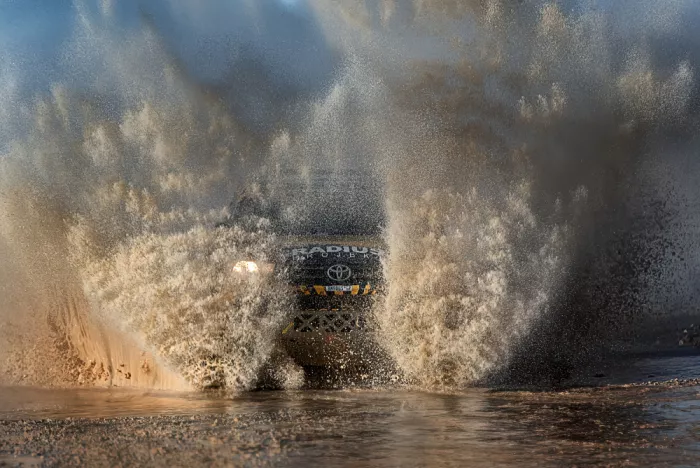 Allam, Abdelkader: Esplosione di auto da rally