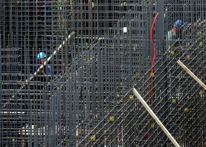 hee, dong HAN: En construction