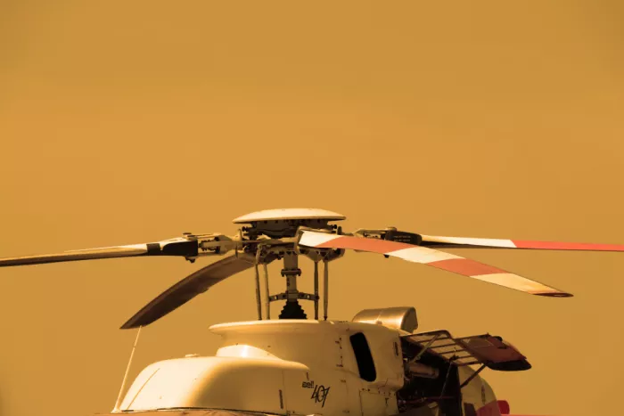ch, Santhosh: Rotore nel cielo