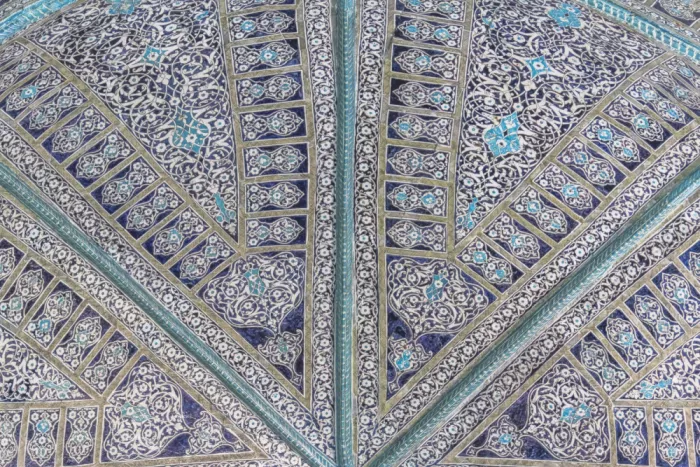 Photolovers: Soffitto con piastrelle #2