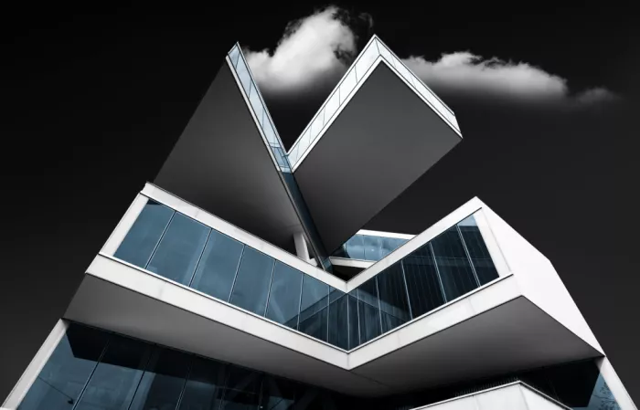 Batzdorf, Erhard: Architettura straordinaria