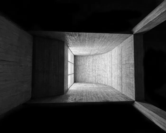 hosseinartpics: Una finestra verso la luce