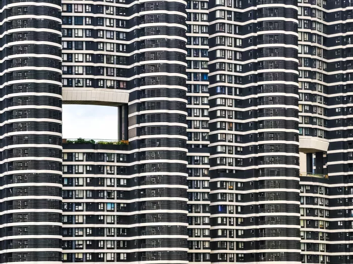 Chung, Ho Tong: Grande finestra di un edificio residenziale