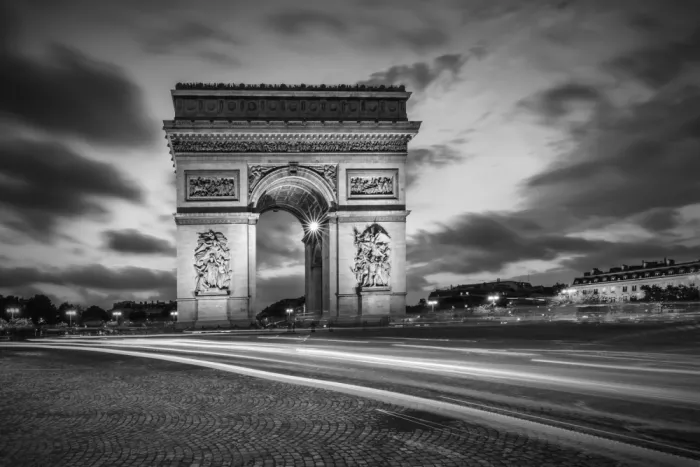 Viola, Melanie: PARIS Arc de Triomphe | Monochrom