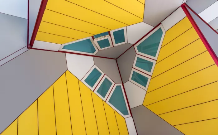 Son, van Greetje: Vita triangolare