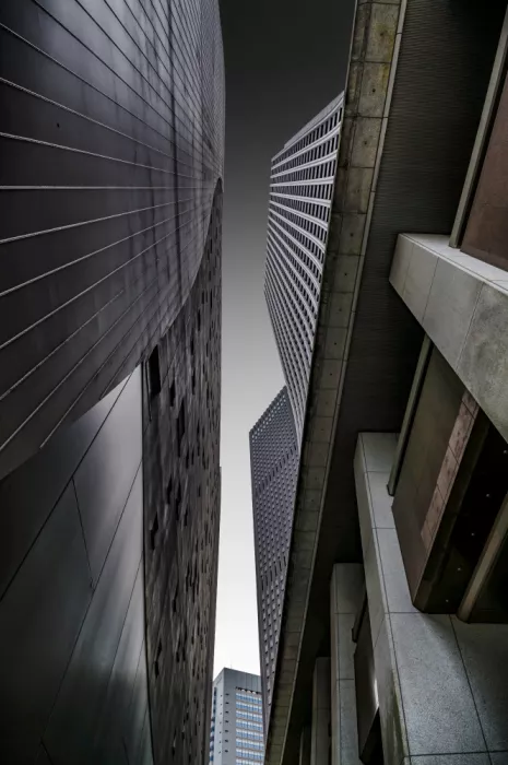 Inamura, Atsushi: Interstizi urbani