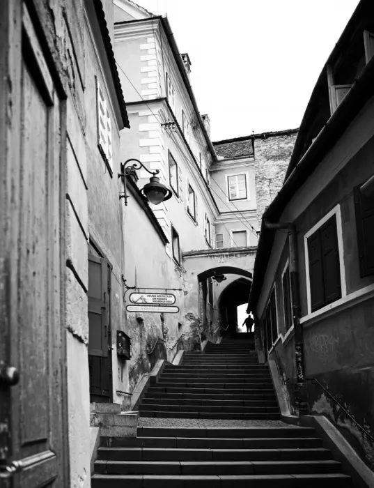 Oncete, Julien: Centre-ville médiéval