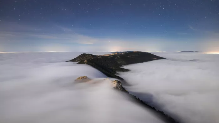 Dascalu, Ionut Andrei: Isola nel cielo