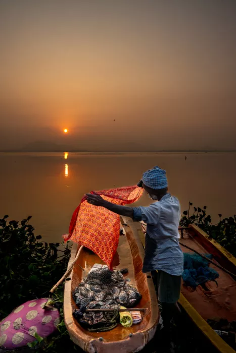 GV, BALASUBRAMANIAN: Lago Kolavai 1