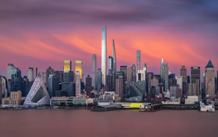 Dai, (David) Wei: Skyline-Symphonie: Manhattan in der Dämmerung