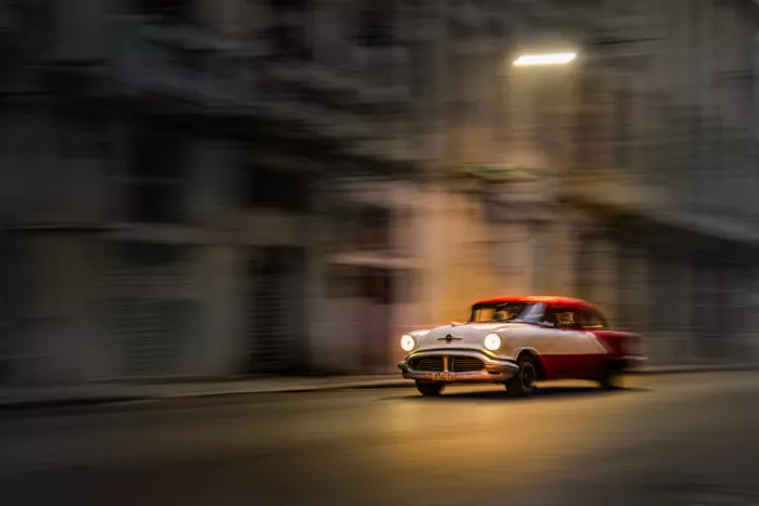 Cai, James: Havanna Morgenblues