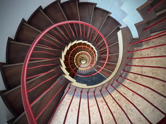 KOBAYASHI, KIMIO: Spirale 1973 (Sguardo verso il basso)