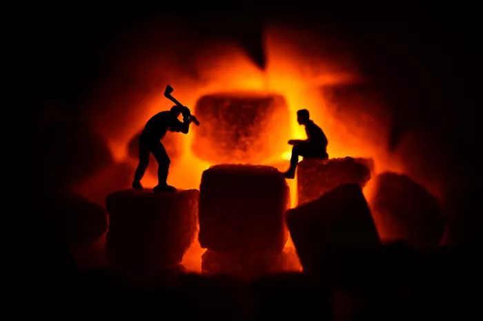 AlBader, Samar: Feuer