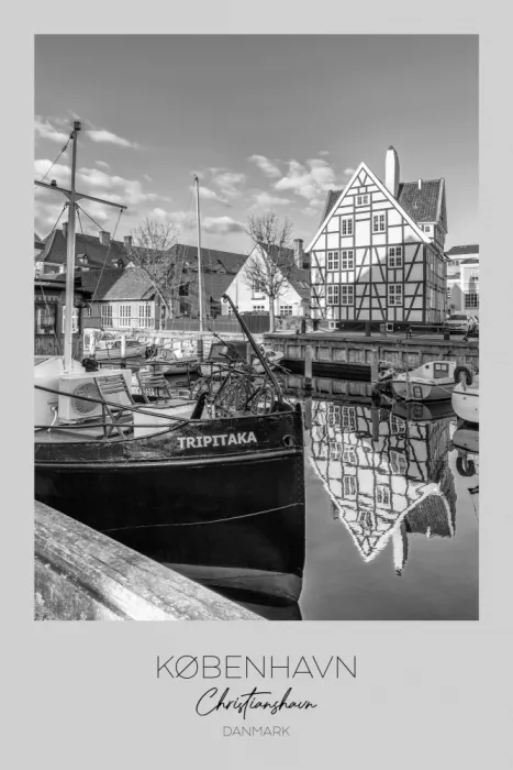 Viola, Melanie: Boote im Kanal vertäut