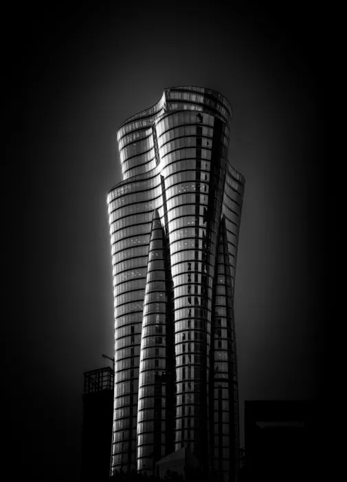 Zhao, Yan: A Chic Tower