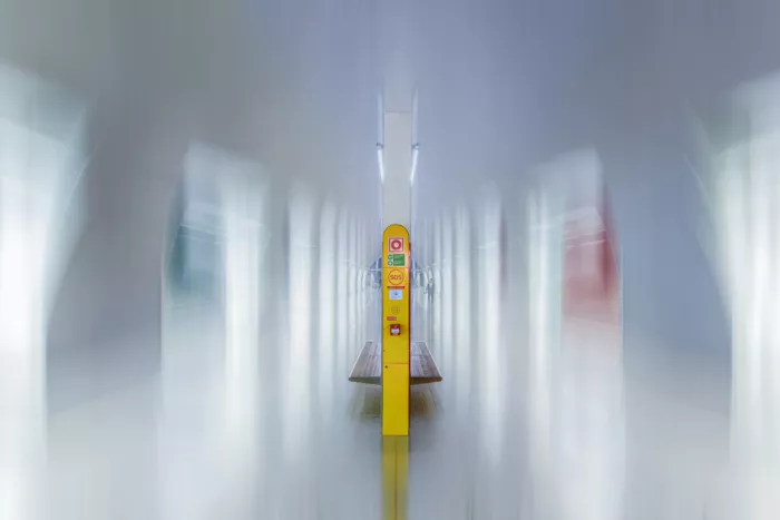 H, Simon: Senza titolo