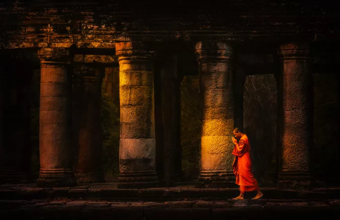 Zhang, Rae: Ultima luce ad Angkor Wat