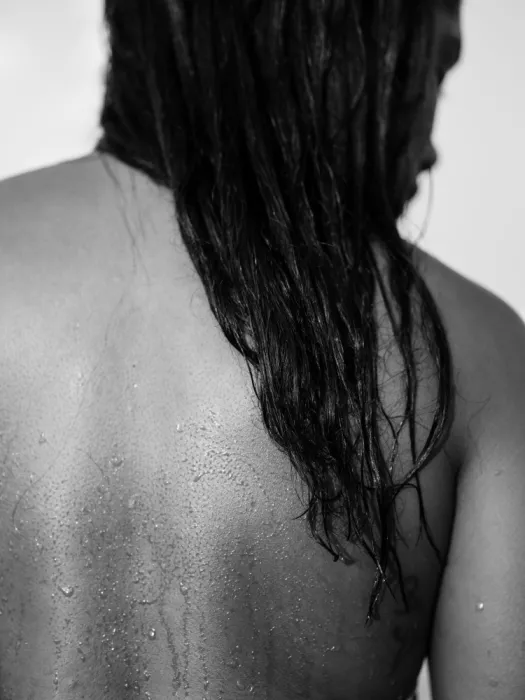 Zwart, Raisa: Silhouette mouillée