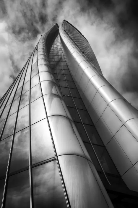 Bolla, Paolo: Linien zum Himmel – Schwarzweiß-Version