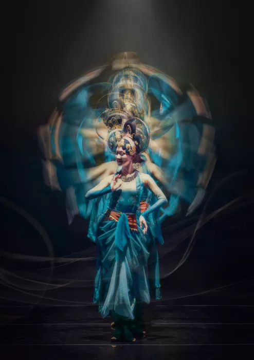 Meng, Mia: Danza Bodhi