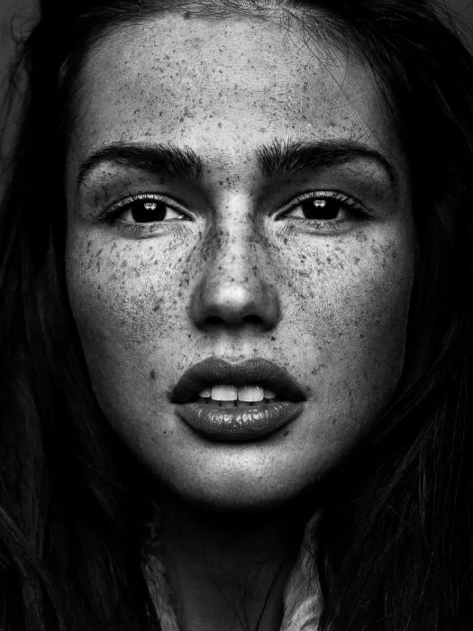 Krystynek, Martin: Freckles beauty