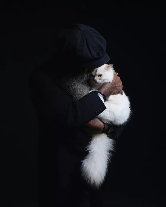 Awaludin, Asep: The Comforting Touch
