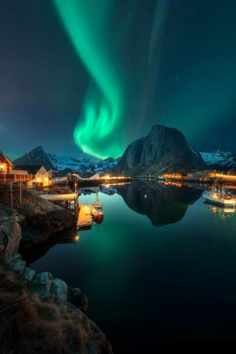 Ye, NingYun: Aurora im Fischereihafen