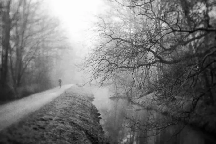 Dauria, Adam: Fernsprechapparat