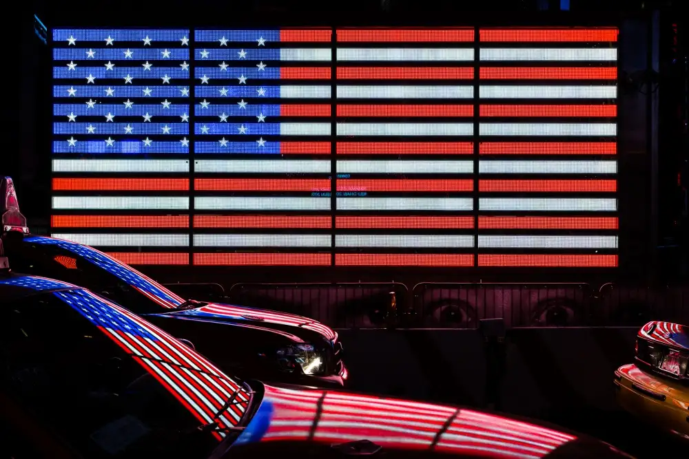 Loire, Hervé: L'America ti sta guardando
