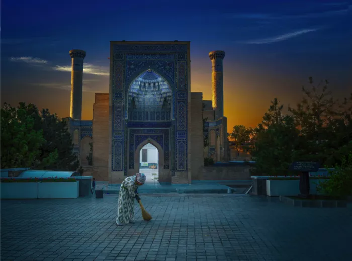 Zeng, Jiahong: Moschea nella luce del mattino 0734