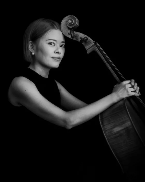 Yamamoto, Eiji: Porträt einer Cellistin