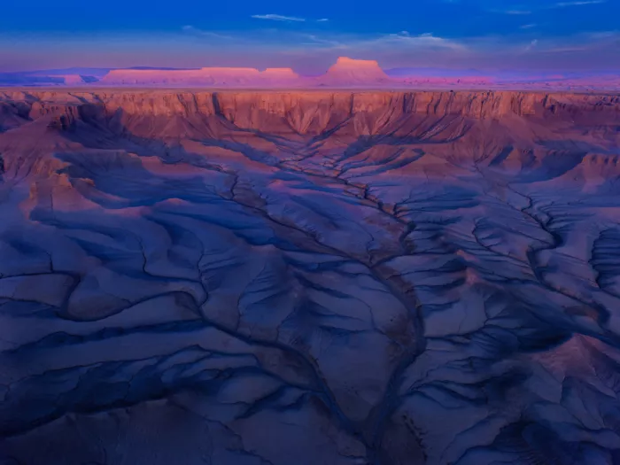 天馬, Feng Chao: Mondlandschaft Sonnenaufgang