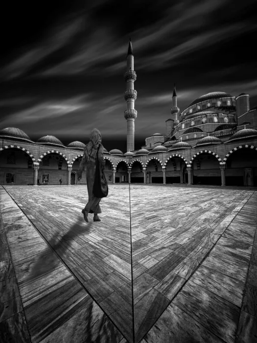 Zeng, Jiahong: Moschea centrale di Biskek