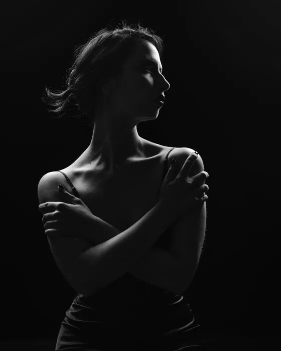 P., Ruiqing: Étreinte des ombres