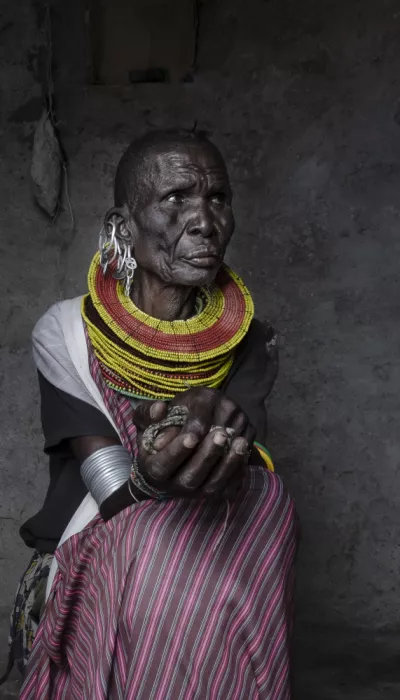 Molina, Elena: Ältere Frau der ethnischen Gruppe El Molo am Lake Turkana
