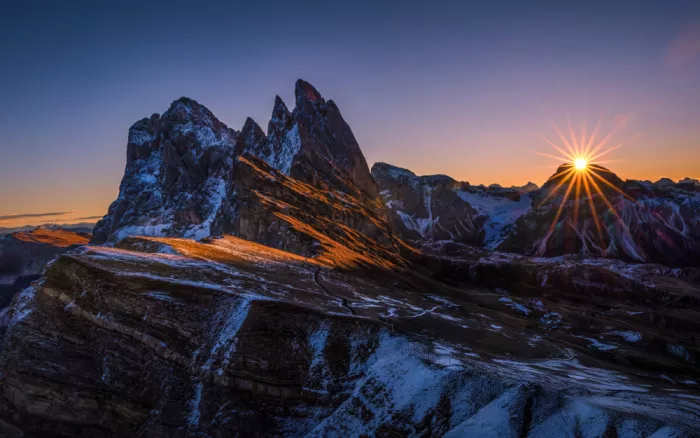 Ying, Li: Abspaltung bei Sonnenaufgang