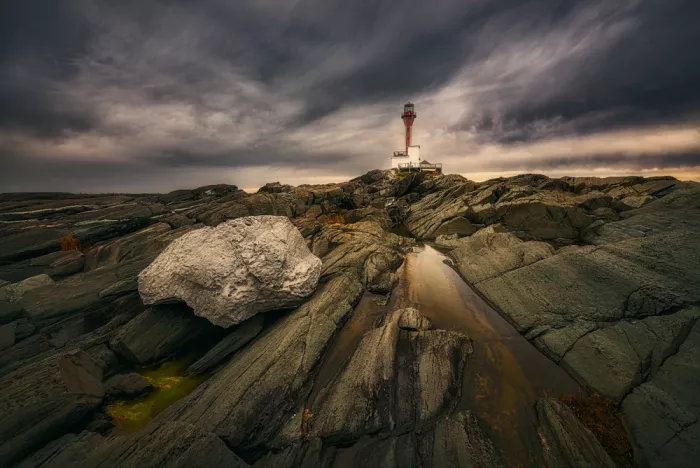 Ben.C.L: Faro roccioso