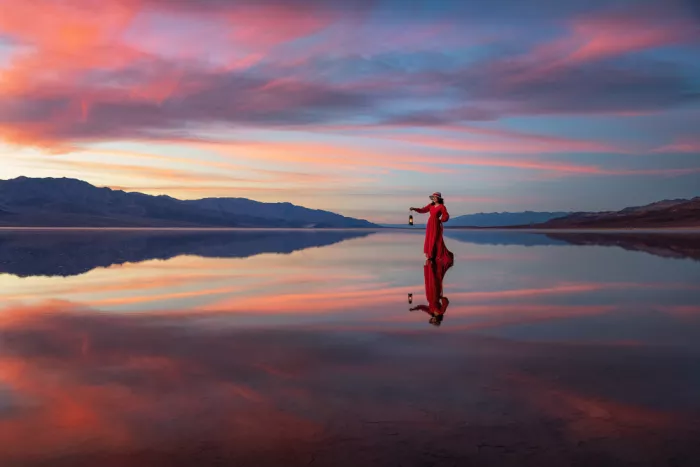 Xu, Mei: Momento straordinario al Badwater Basin nella Death Valley