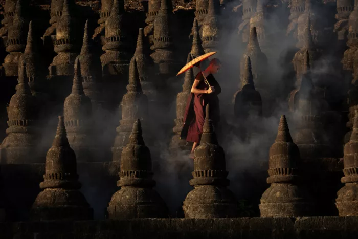 PRO, Gustafson Clas: Chrám Mrauk U