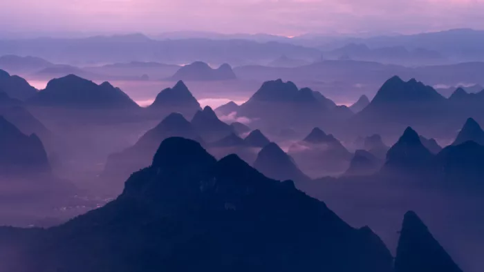 Zhang, Dennis: Strati di silenzio