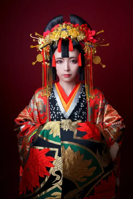 Suemasa, Hiroaki: Rot