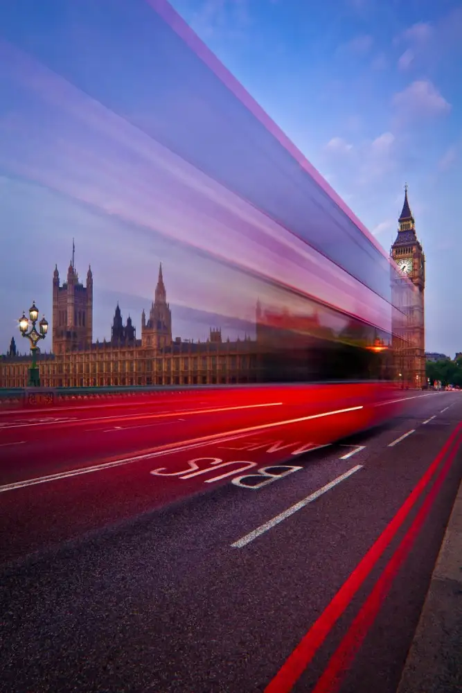 Doyle, Renee: Londýnský Big Ben Bus Lane
