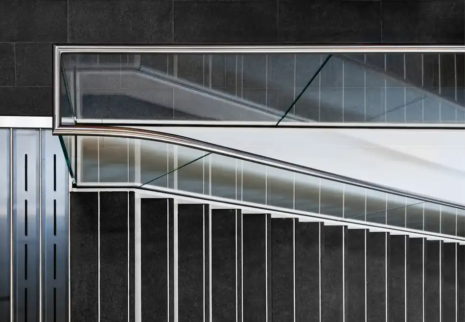 Maastricht, van Henk: scala del museo