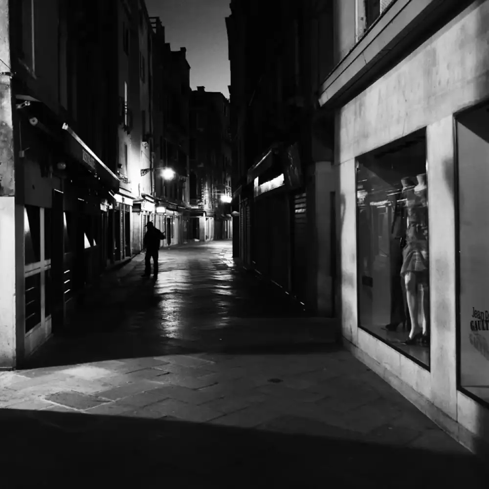 Latta, Della Massimo: Aasfresser 1