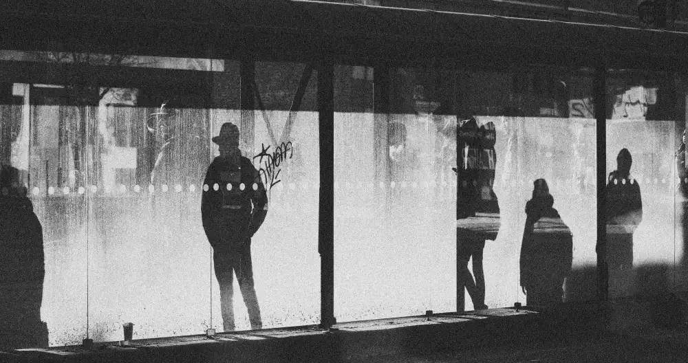 Wang, Jian: Fermata dell'autobus