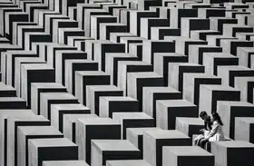 Reichert, Renate: Památník holocaustu