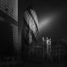 Lopez, Oscar: 30 St Mary Axe - Okurka