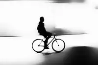 Fortuna, Blaz: Noční cyklista